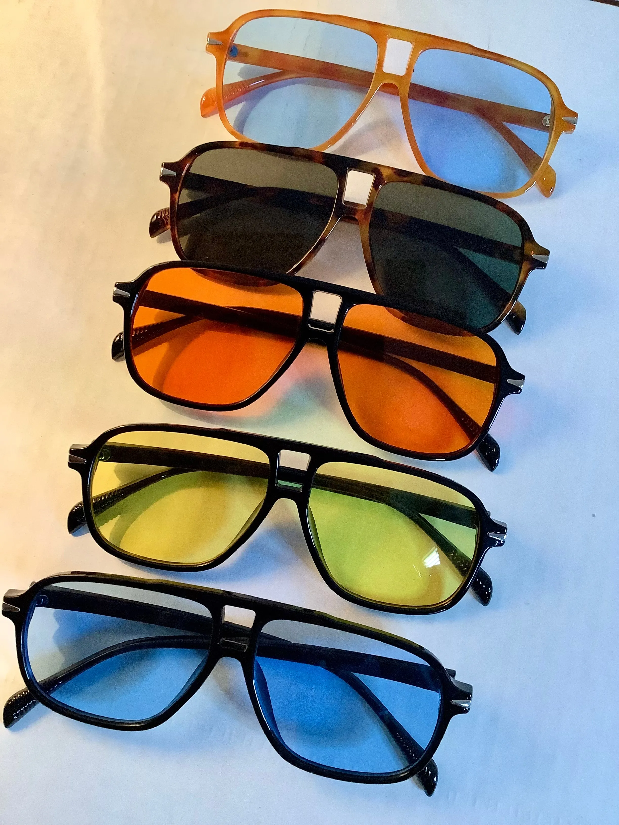 BOBBI retro aviator frames with orange lens