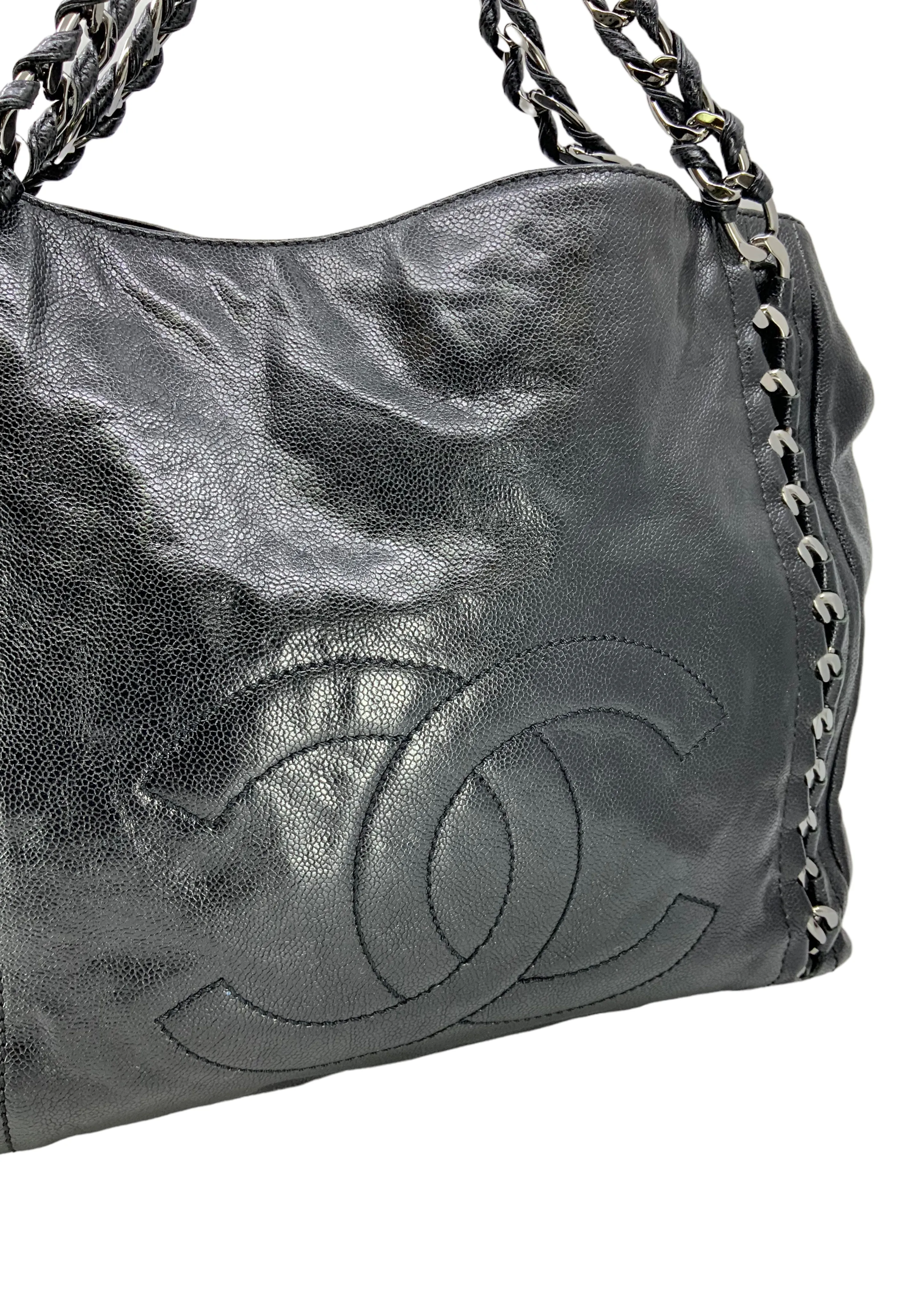 CL Luxe Ligne Leather Shoulder Bag