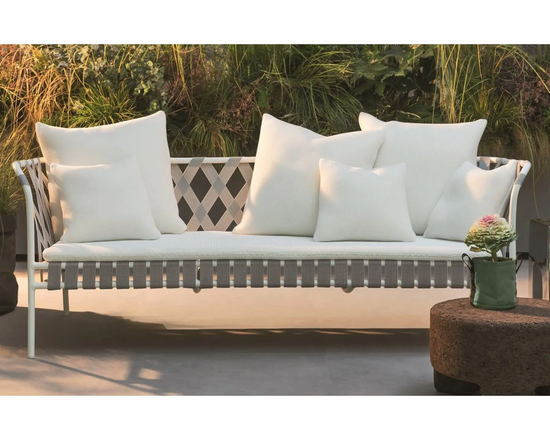 InOut 853 Outdoor Sofa