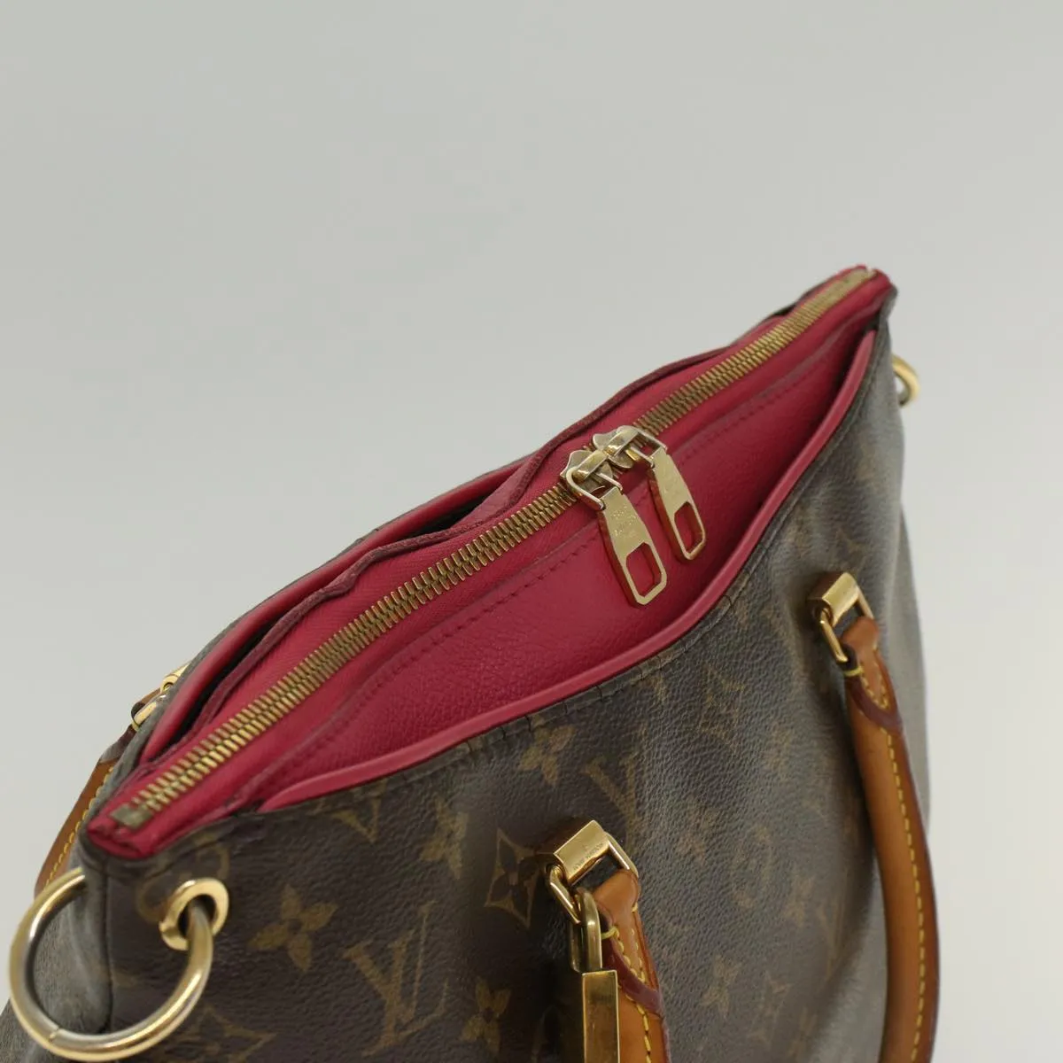 Louis Vuitton Pallas