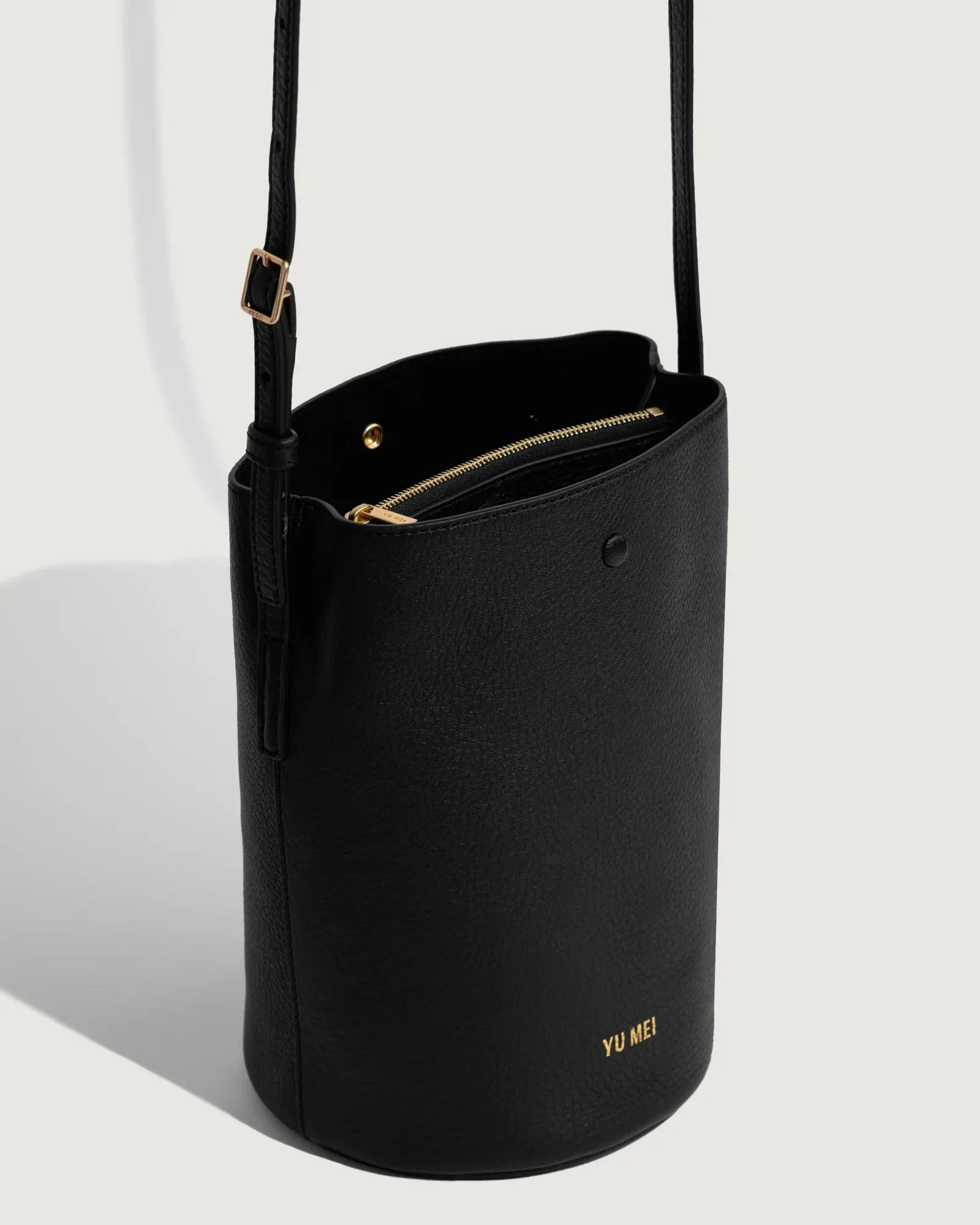 Phoebe Bucket | Black Deer Nappa