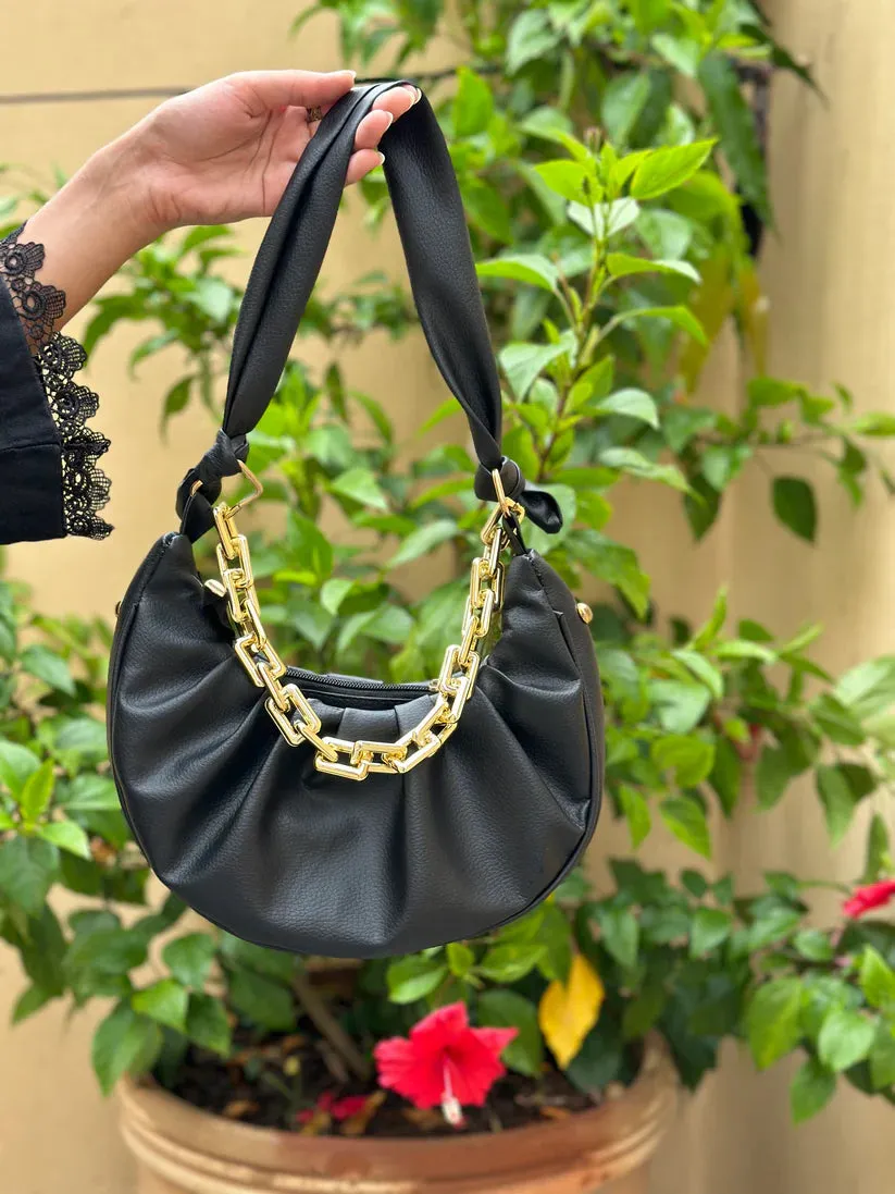 Ruffled Chain Bag “Black