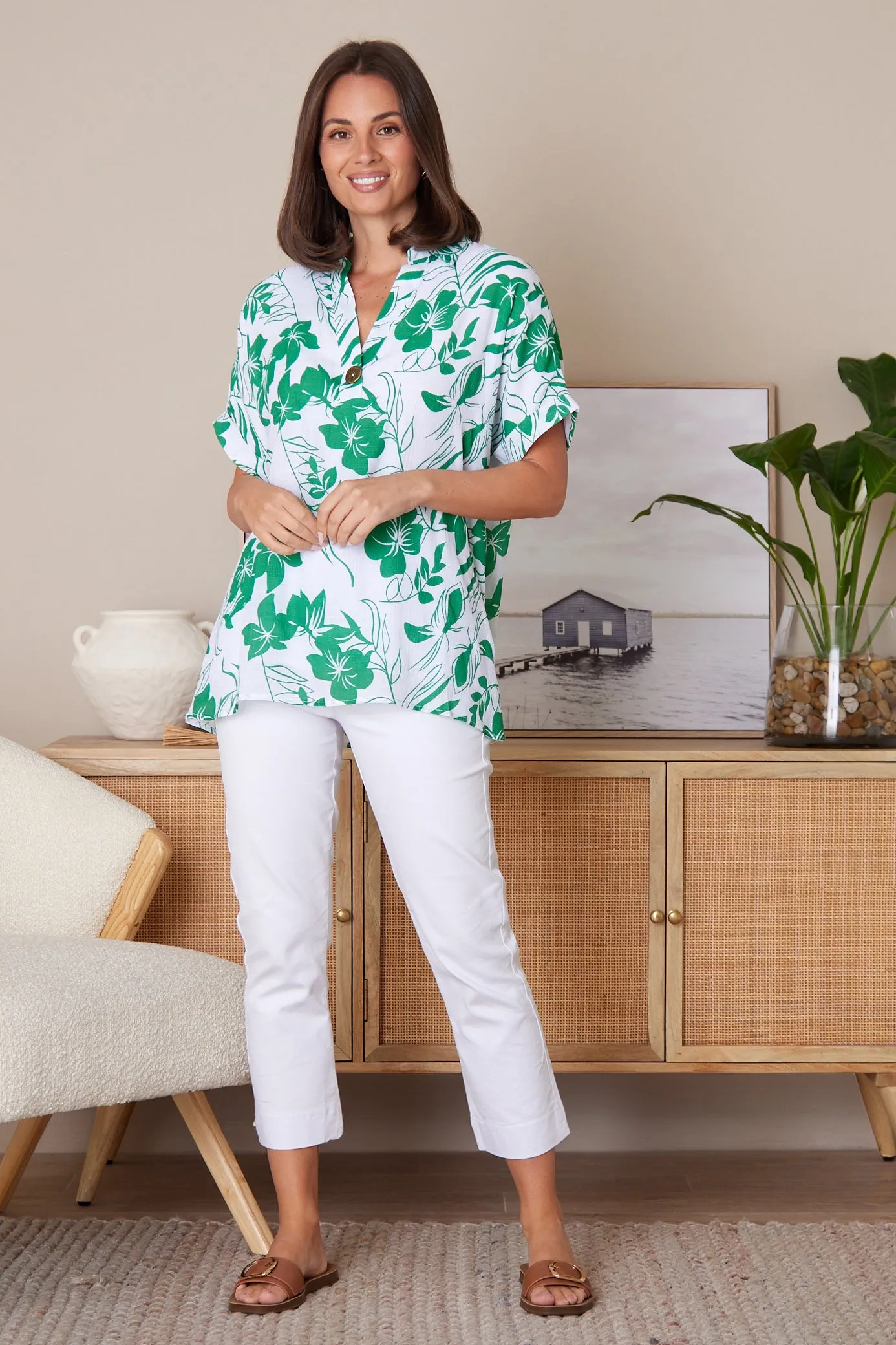 Whitsundays Shirt - Green/White Floral Top